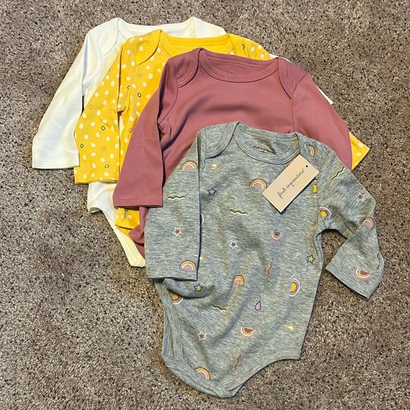 First Impressions Bodysuit Bundle - Picture 1 of 3